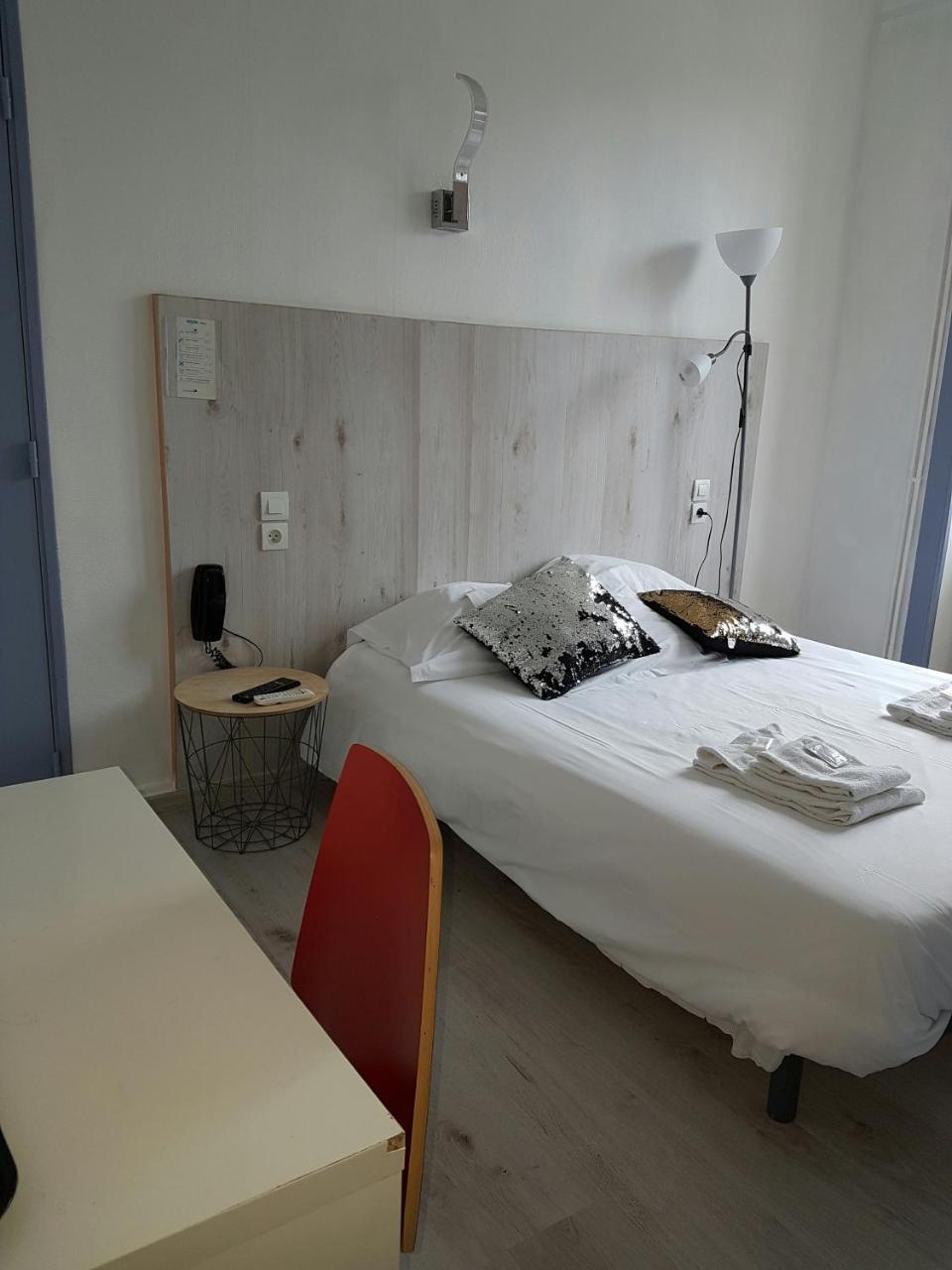 Hotel Gambetta Сен-Мало Экстерьер фото
